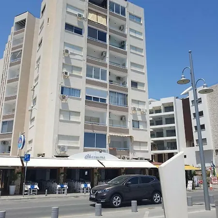 Sea Gate Luxury Apartament Larnaca