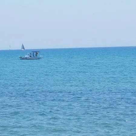 Sea Gate Luxury Apartament Larnaca